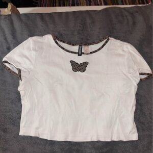 White Cropped Fitted Tee with Butterfly